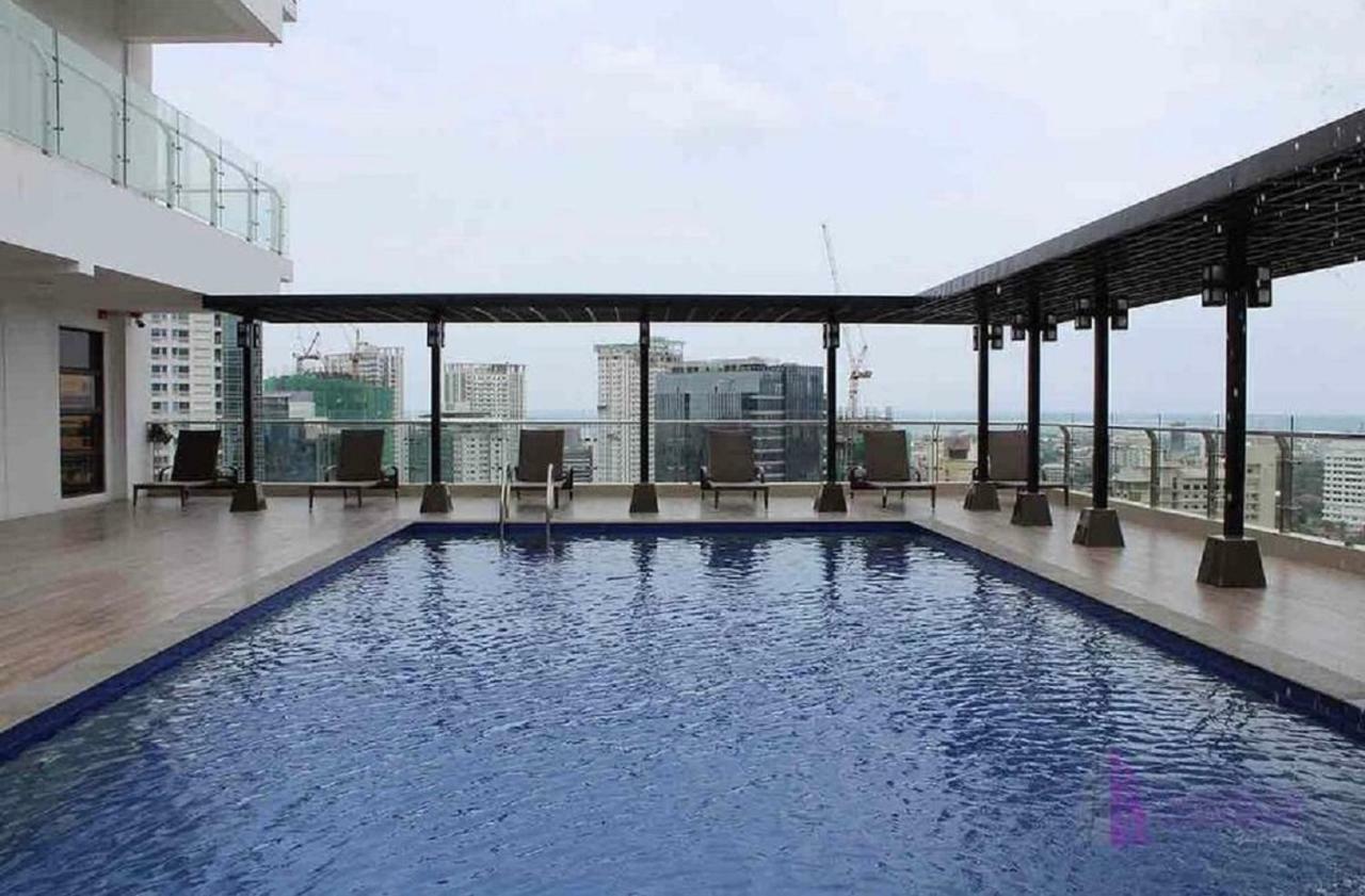 Trillium Residences Ayala Cebu Exterior photo